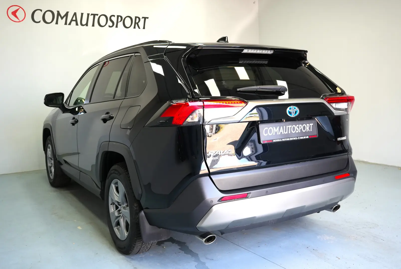 TOYOTA RAV4 2.5 HYBRID AT 4×4 DYNAMIC
