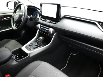 TOYOTA RAV4 2.5 HYBRID AT 4×4 DYNAMIC