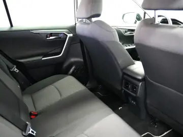 TOYOTA RAV4 2.5 HYBRID AT 4×4 DYNAMIC