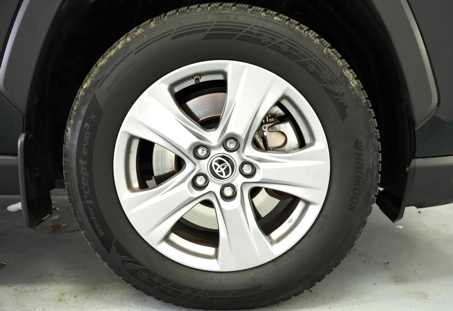 TOYOTA RAV4 2.5 HYBRID AT 4×4 DYNAMIC