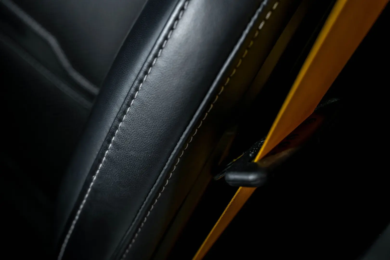 AMG GT 63 S E Perfo CARBON I+II MAGNO HIGH-CLASS