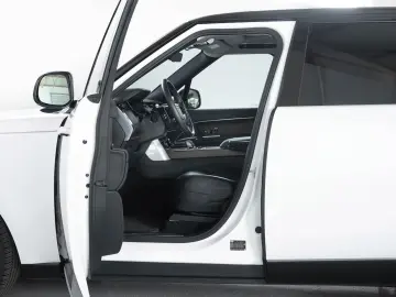 Range Rover Autobiography LWB P530 7 SITZ BESPOK