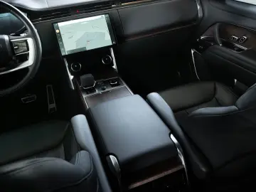 Range Rover Autobiography LWB P530 7 SITZ BESPOK