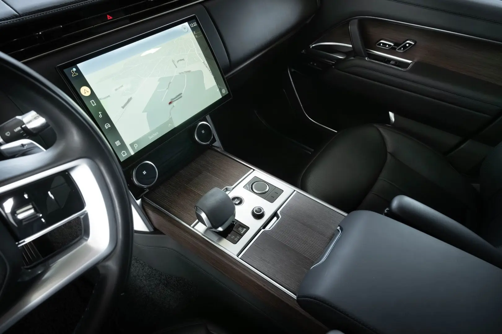Range Rover Autobiography LWB P530 7 SITZ BESPOK