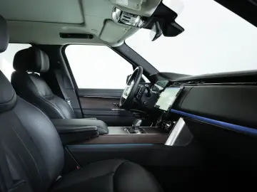 Range Rover Autobiography LWB P530 7 SITZ BESPOK