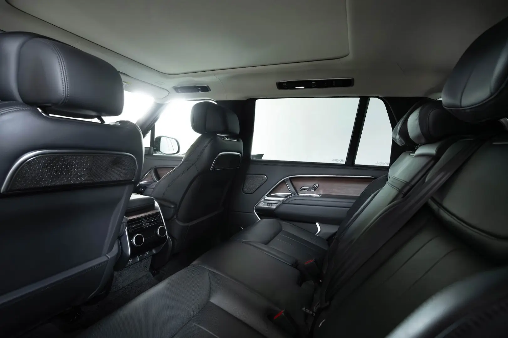 Range Rover Autobiography LWB P530 7 SITZ BESPOK