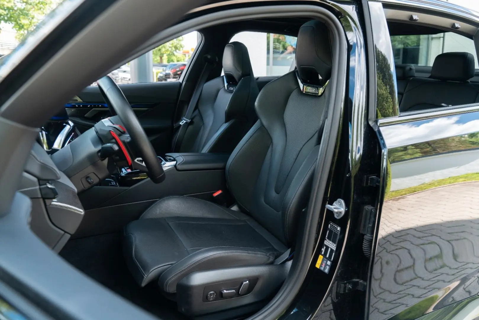 M5 Limousine/ DRIVING PROF. / COMFORT PAKET/ B&W