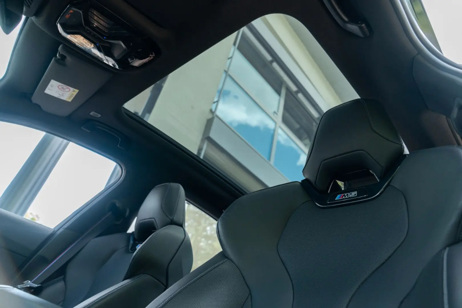 M5 Limousine/ DRIVING PROF. / COMFORT PAKET/ B&W