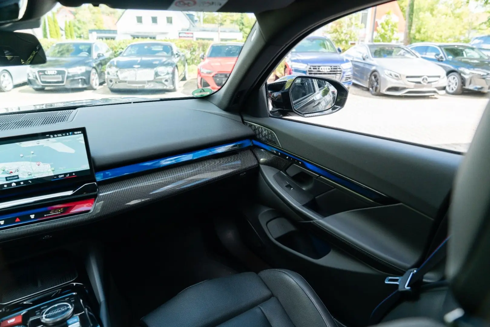 M5 Limousine/ DRIVING PROF. / COMFORT PAKET/ B&W