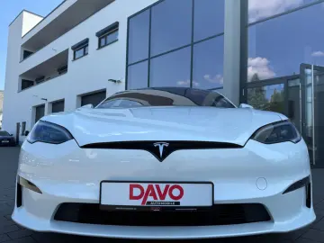 Model S Plaid