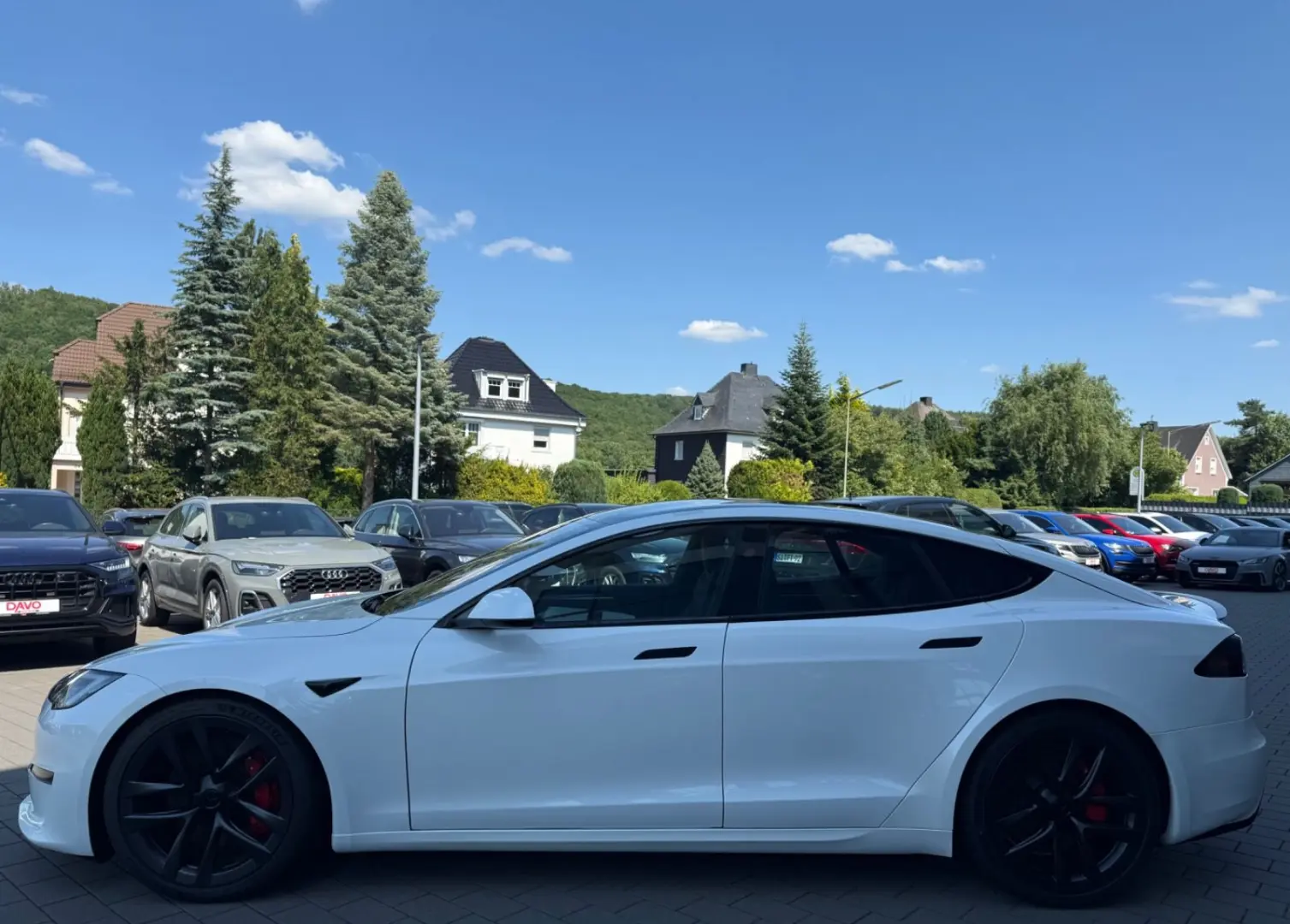 Model S Plaid