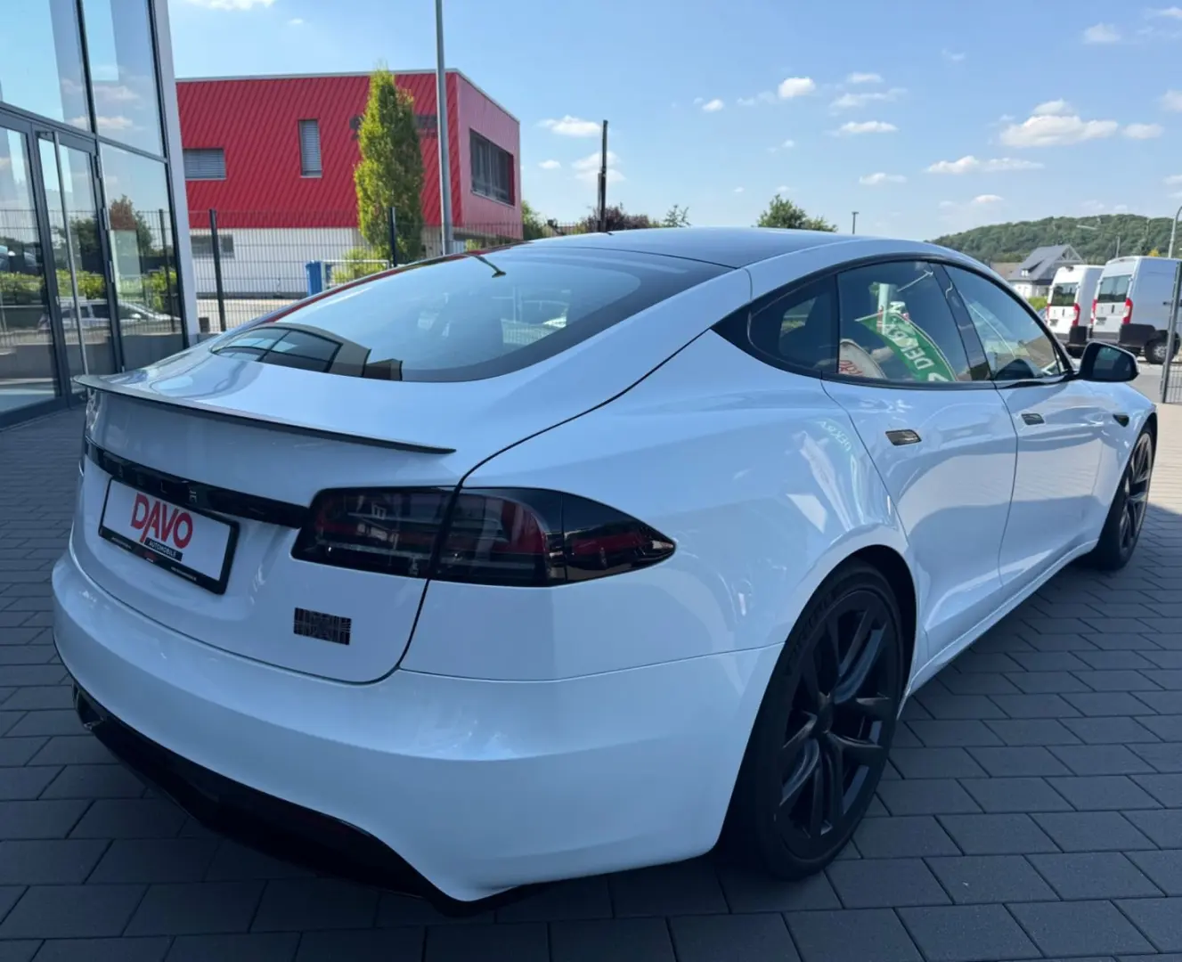 Model S Plaid