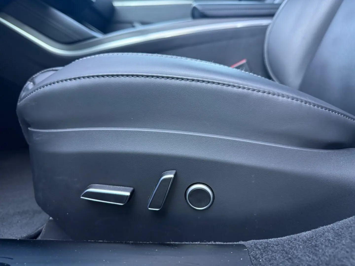 Model S Plaid