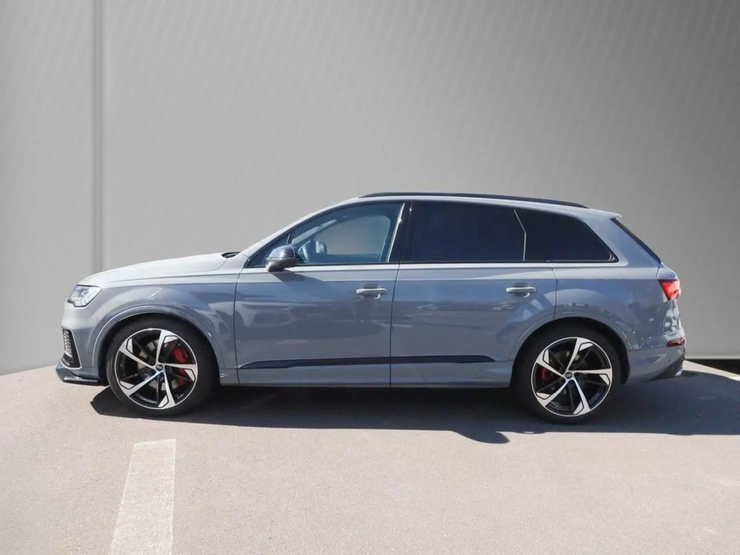SQ7 4.0 TFSI quattro Comp. + Assist Matrix Pano