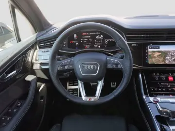 SQ7 4.0 TFSI quattro Comp. + Assist Matrix Pano