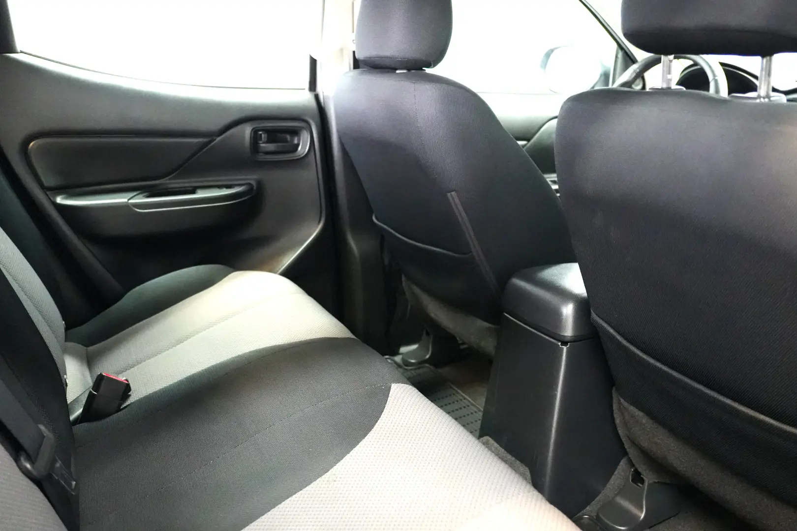 MITSUBISHI L200 DC MT
