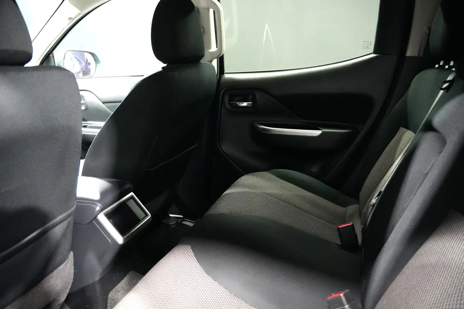 MITSUBISHI L200 DC MT