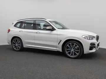 X3 M40i