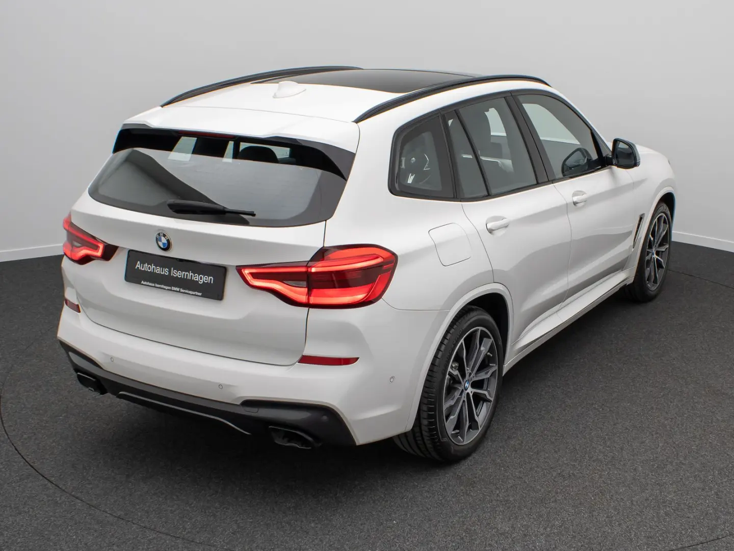 X3 M40i