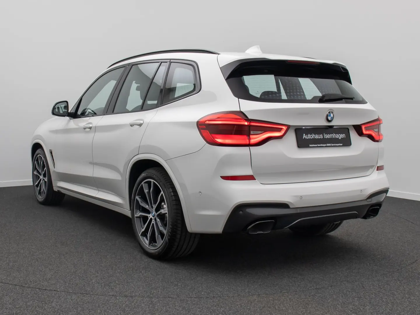 X3 M40i