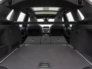 X3 M40i