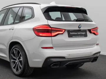X3 M40i
