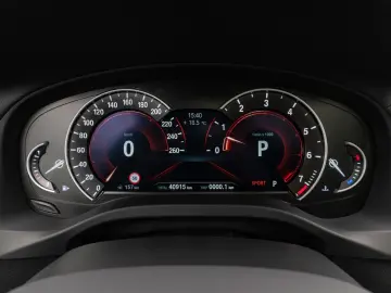 X3 M40i
