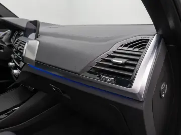 X3 M40i