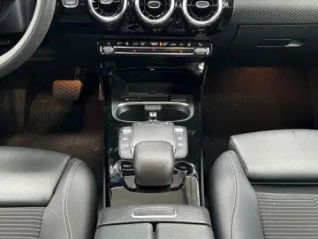 CLA 250 e Navi Leder SpurAss Tempo Carplay Si-Hz