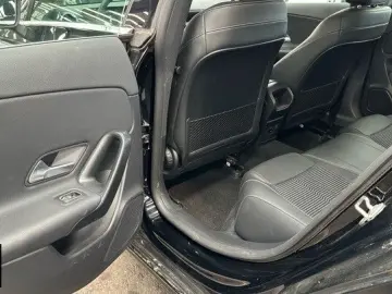 CLA 250 e Navi Leder SpurAss Tempo Carplay Si-Hz