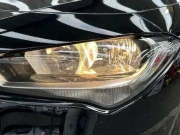 CLA 250 e Navi Leder SpurAss Tempo Carplay Si-Hz