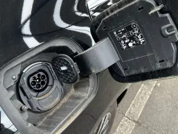 CLA 250 e Navi Leder SpurAss Tempo Carplay Si-Hz