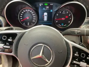 GLC 300 AMG Sportpaket AHK LED Pano Digitales-CP