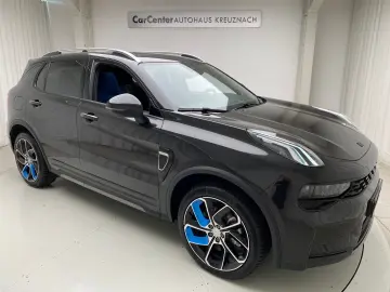 Lynk@Co 01 1.5 Plug-in-Hybrid Black Edition