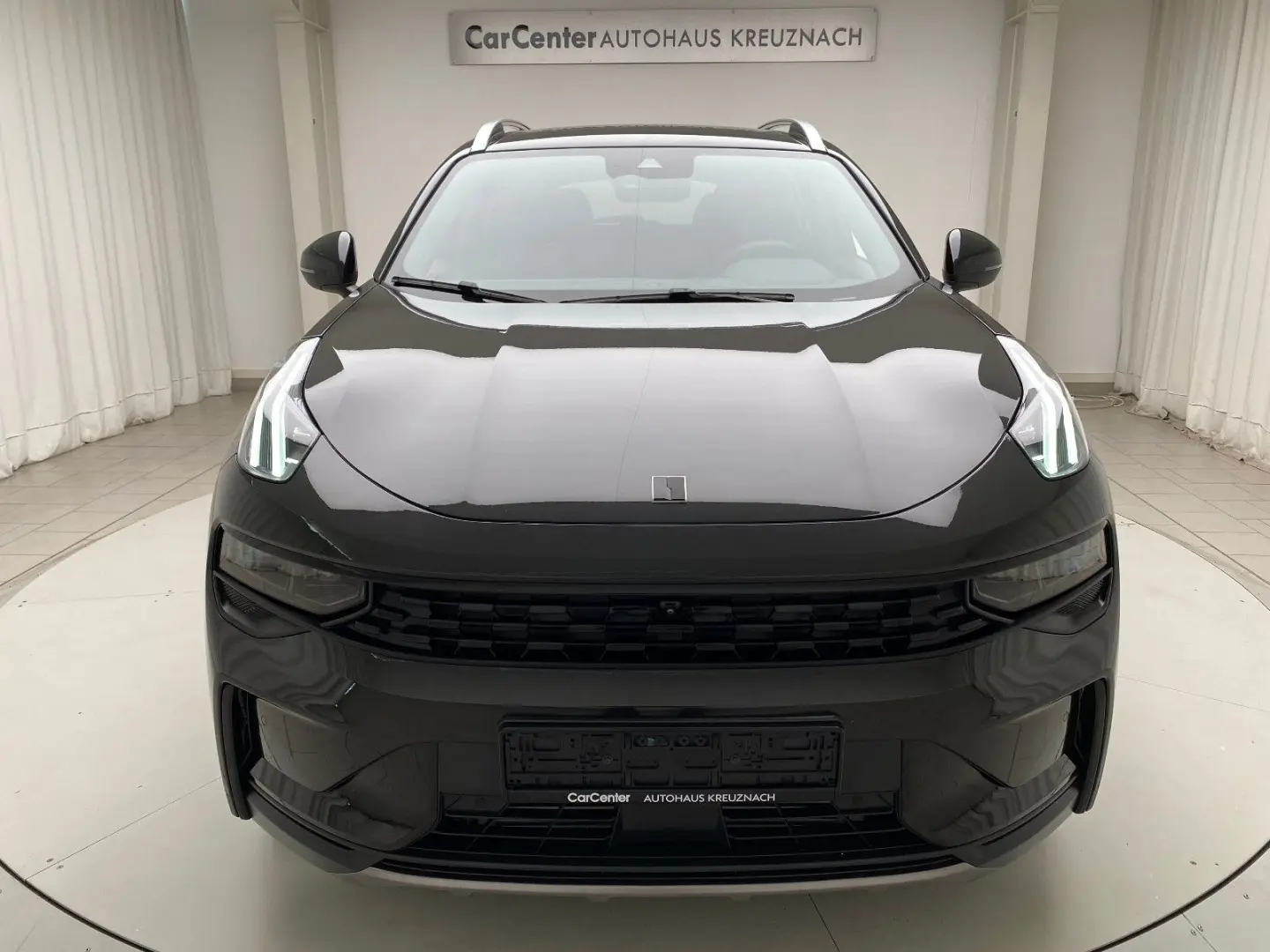Lynk@Co 01 1.5 Plug-in-Hybrid Black Edition