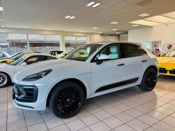 Macan Panorama 21 Zoll Burmester 360