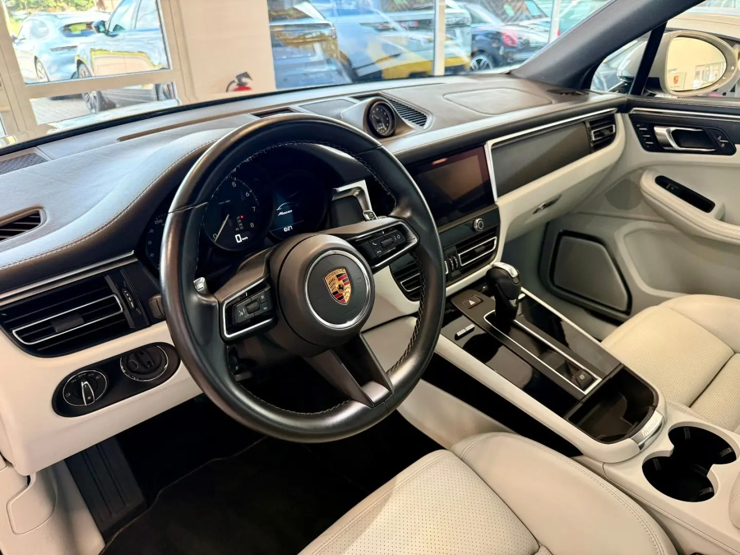 Macan Panorama/21