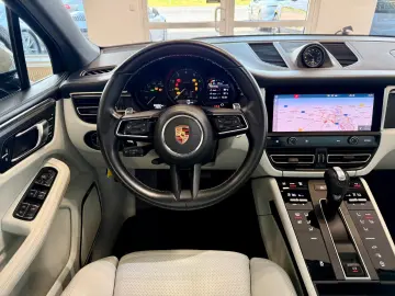 Macan Panorama/21