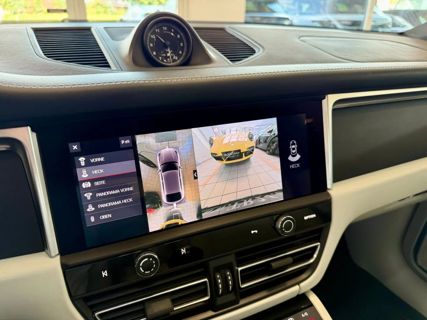 Macan Panorama/21
