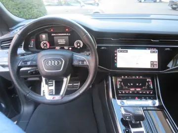 Q8 SUV 50 TDI *HD-MATRIX *STANDHZ *S-SPORTSITZE