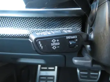 Q8 SUV 50 TDI *HD-MATRIX *STANDHZ *S-SPORTSITZE
