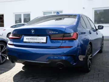 330e xDrive M-Sport