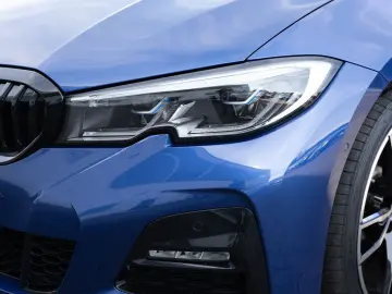 330e xDrive M-Sport