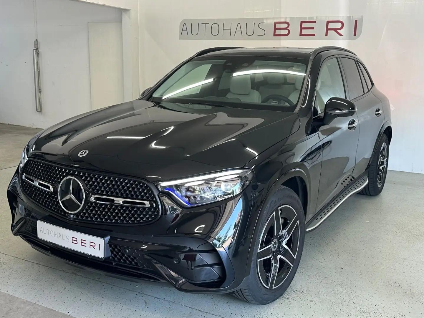 GLC 300 d 4Matic AMG*DIS*HuD*AHK*Digital.L