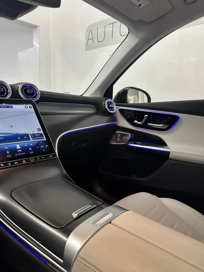GLC 300 d 4Matic AMG*DIS*HuD*AHK*Digital.L
