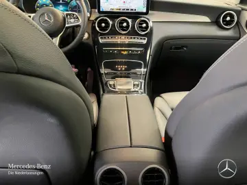 GLC 300 e 4M Pano/Multib/AugReal/High-End Info
