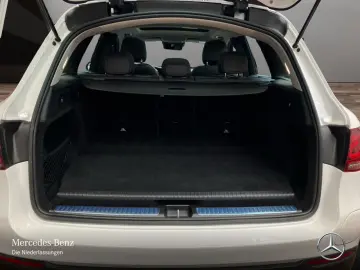 GLC 300 e 4M Pano/Multib/AugReal/High-End Info