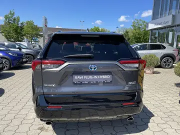 RAV 4 Plug-in-Hybrid inkl. Technik-Paket