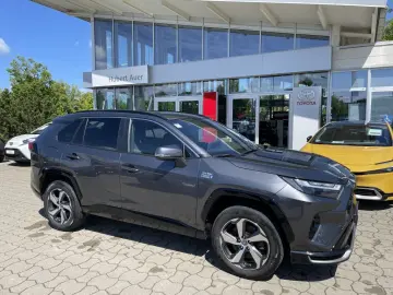 RAV 4 Plug-in-Hybrid inkl. Technik-Paket
