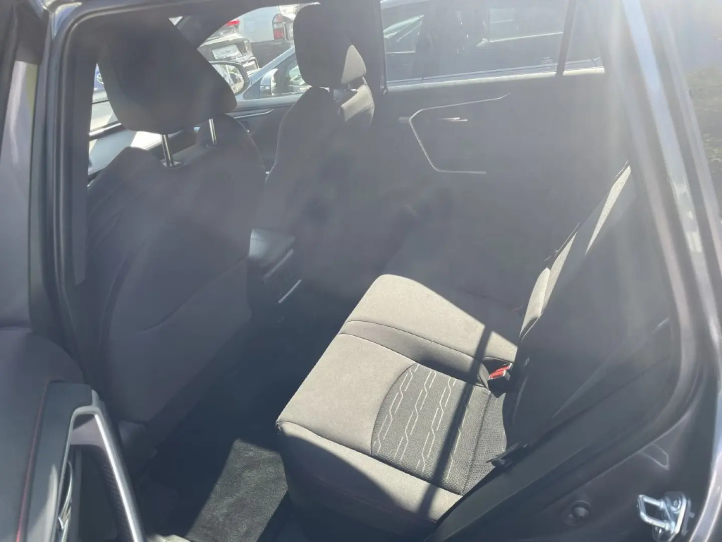 RAV 4 Plug-in-Hybrid inkl. Technik-Paket
